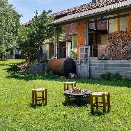 Casa Centomila Volte Benvenuti בית נופש Tigliole